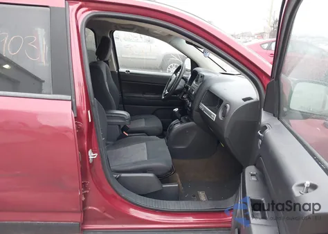 2014 Jeep Compass Sport из США, поврежденный, VIN 1C4NJCBA4ED511253